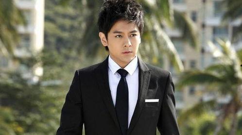 大哲照片,照片中的智慧与魅力